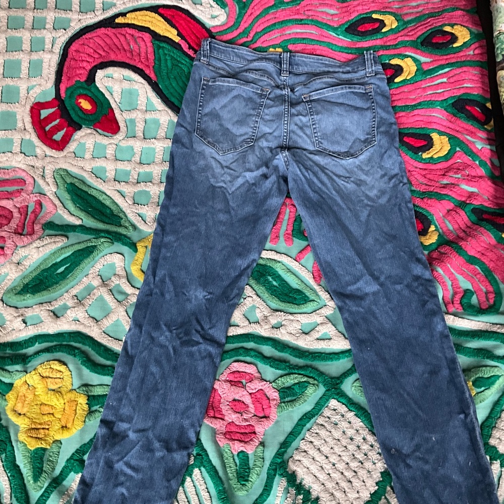 Blue Jeans - Picture 2 of 2